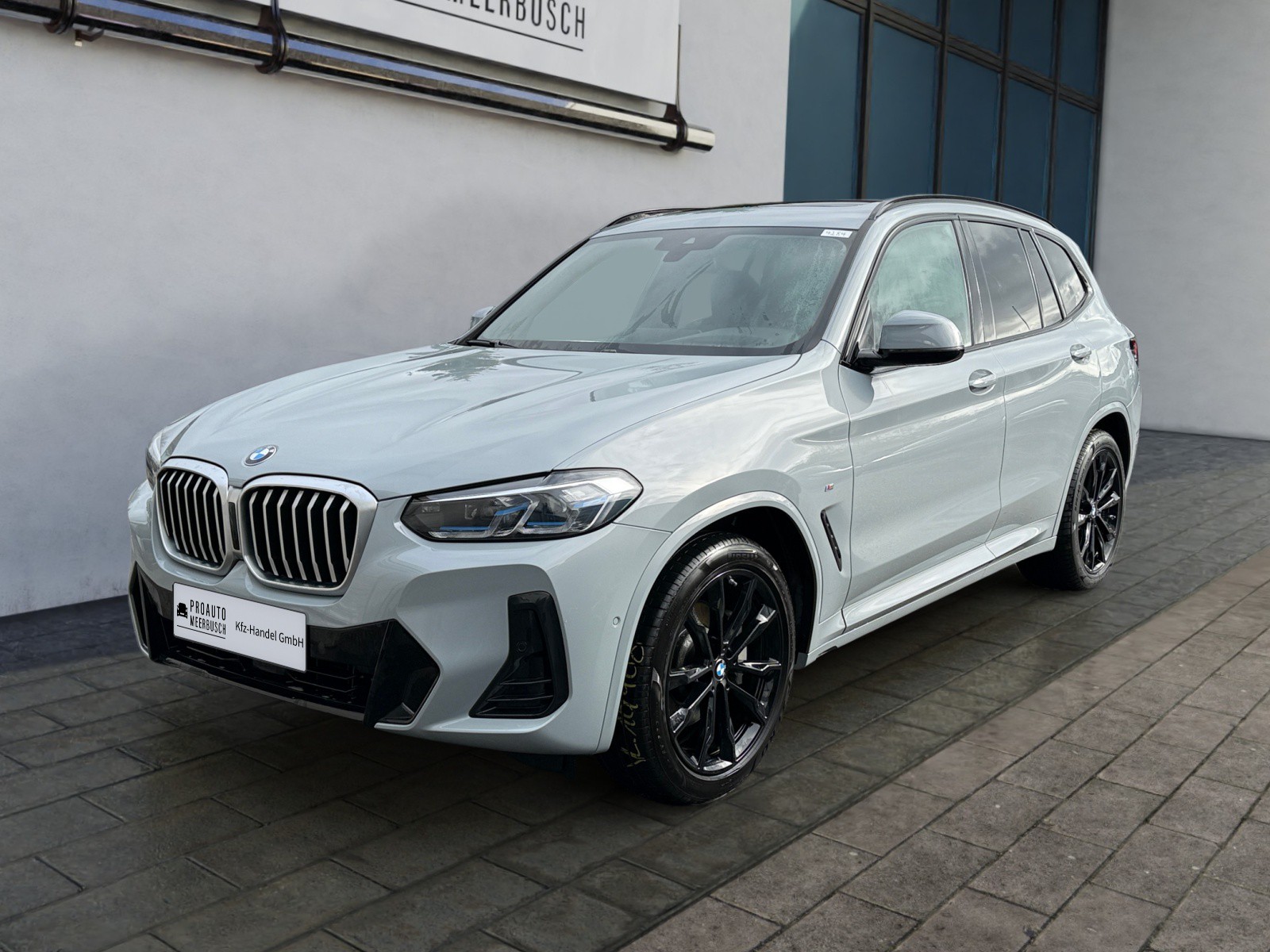 BMW X3 xDrive 30d M Sport AHK/HUD/LASER/PANO/H&K/20"