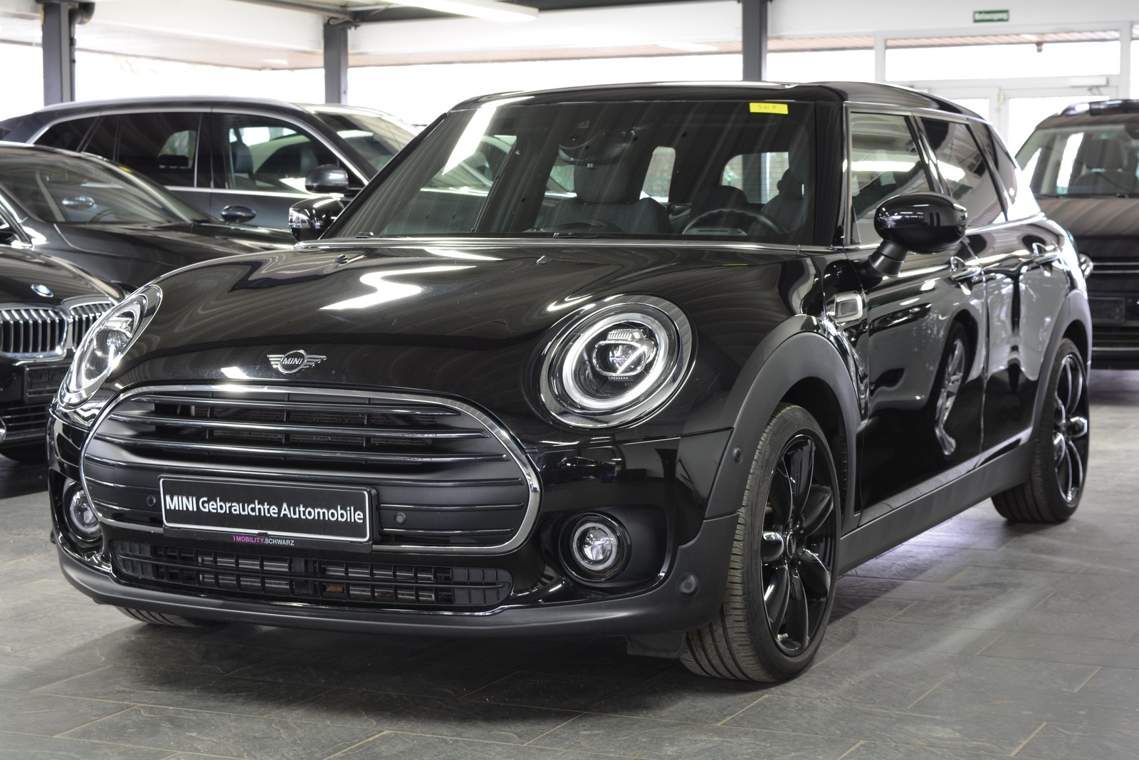 MINI Mini Clubman One Aut. LED/18ZOLL/AHK/APPLE/NAVI