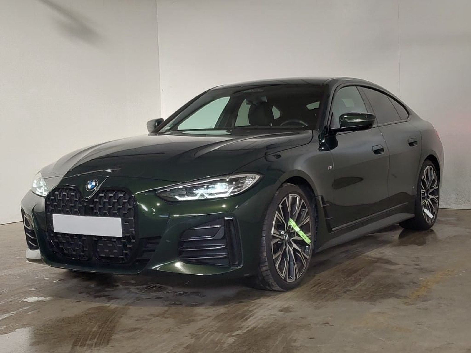 BMW 420d xDrive Gran Coupe M Sport AHK/STNDHZNG/360°