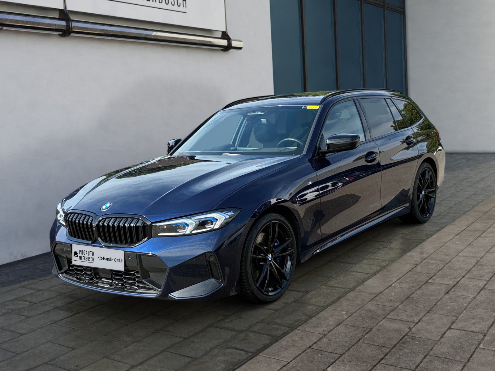BMW 320d xDrive M Sport AHK/ASSISTPROF/MMRY/STANDHZGN