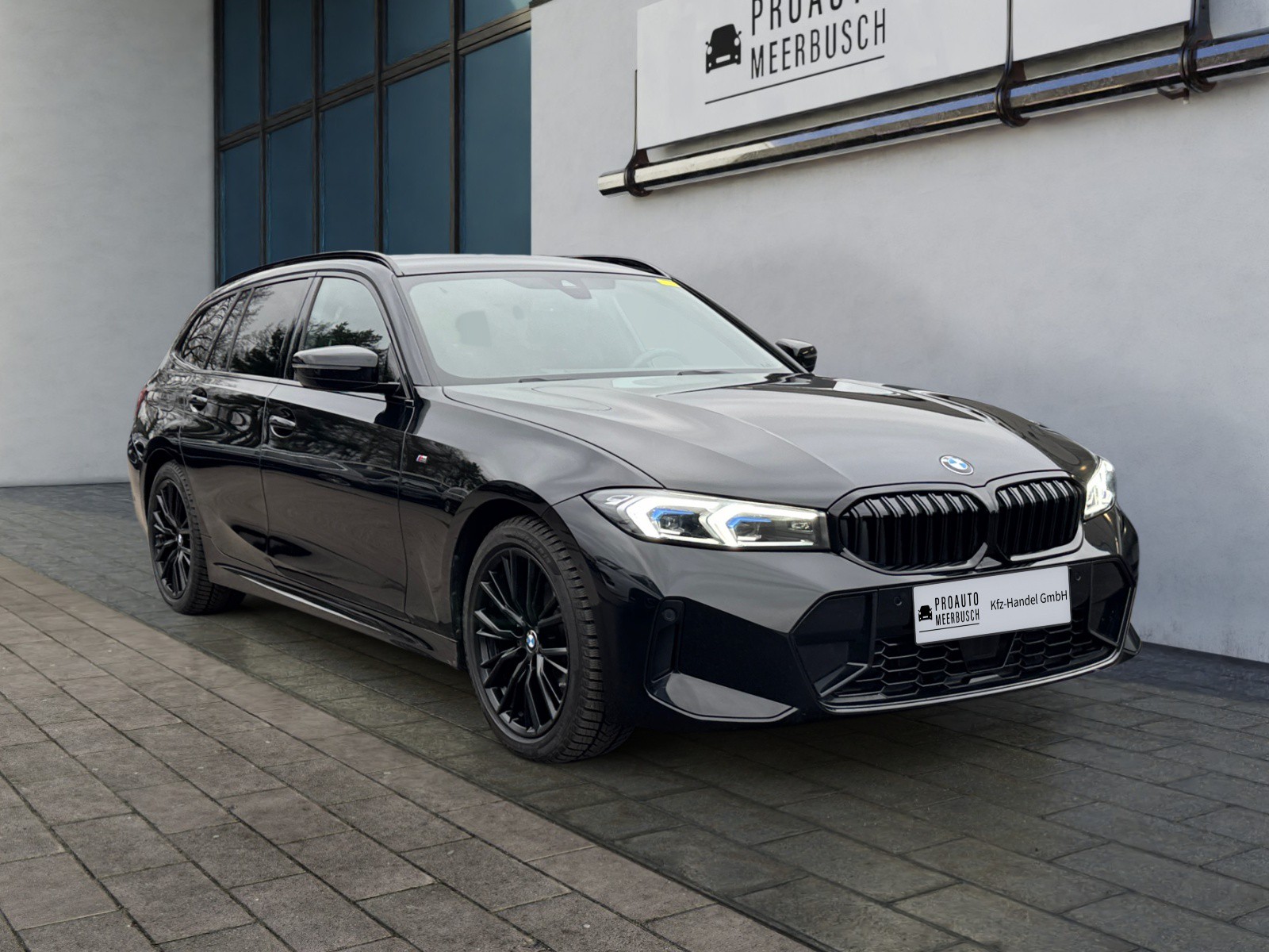 BMW 318d M Sport ACC/HEADUP/360°/AHK/ADAPTIVLED
