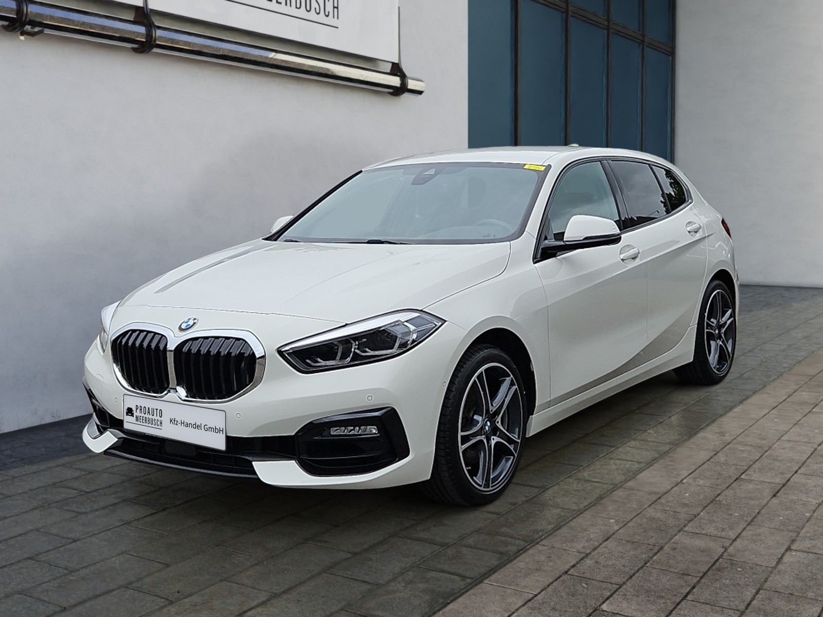 BMW 116i Sport Line KAMERA/DRIVINGASSIST/LEDER/HIFI
