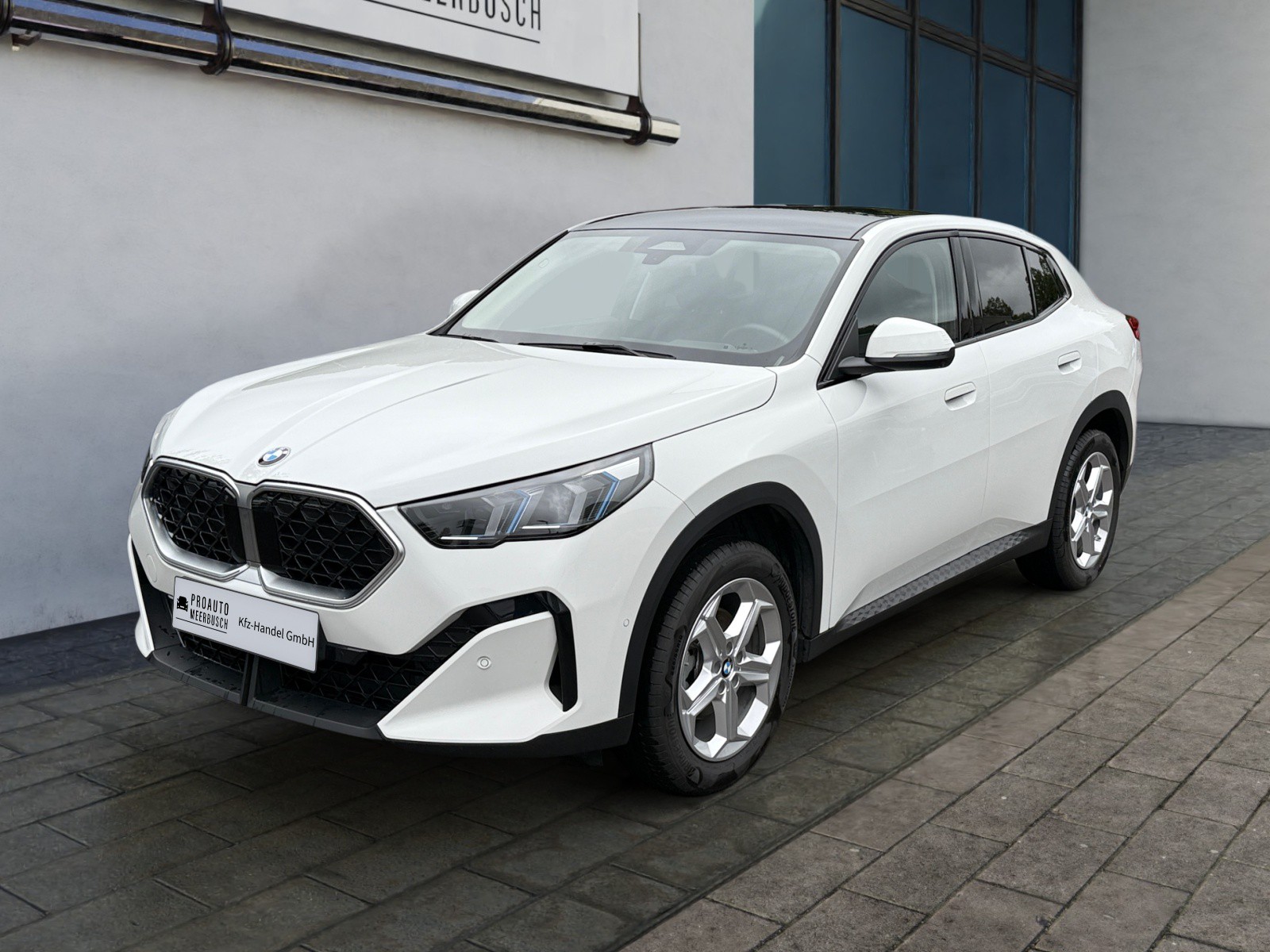 BMW X2 20d xDrive AHK/ACC/ADAPTLED/HUD/360°/PANO/NAVI
