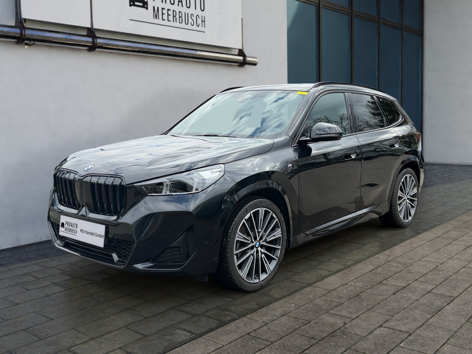 BMW X1 23d xDrive M Sport AHK/ADAPTLED/PANO/ACC/DAB