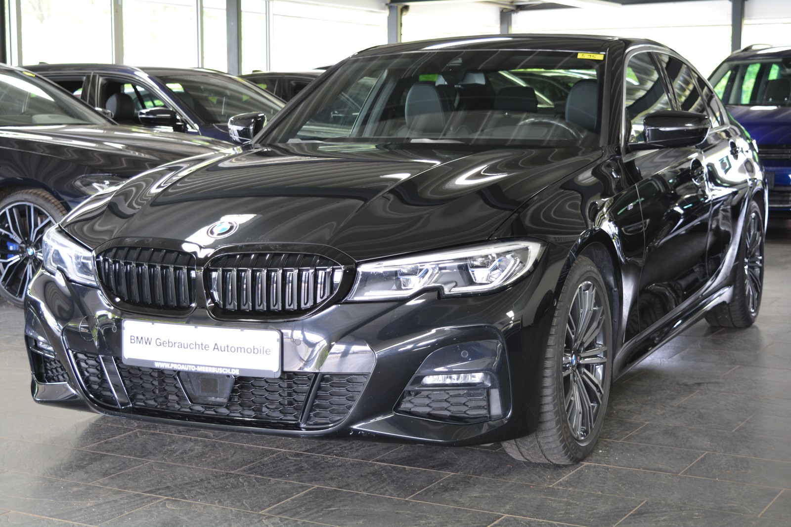 BMW 318d M Sport HEAD-UP/LASERLICHT/KAMERA/MEMORY/ACC