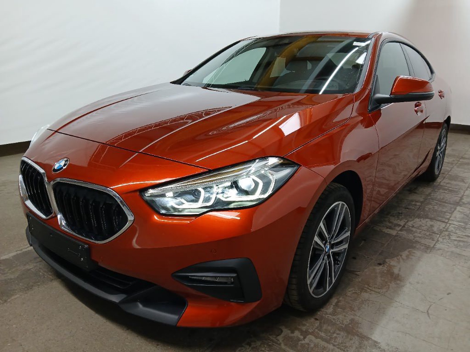 BMW 218i Gran Coupe ACC/HUD/HIFI/ADAPTLED/KOMFORTZGNG