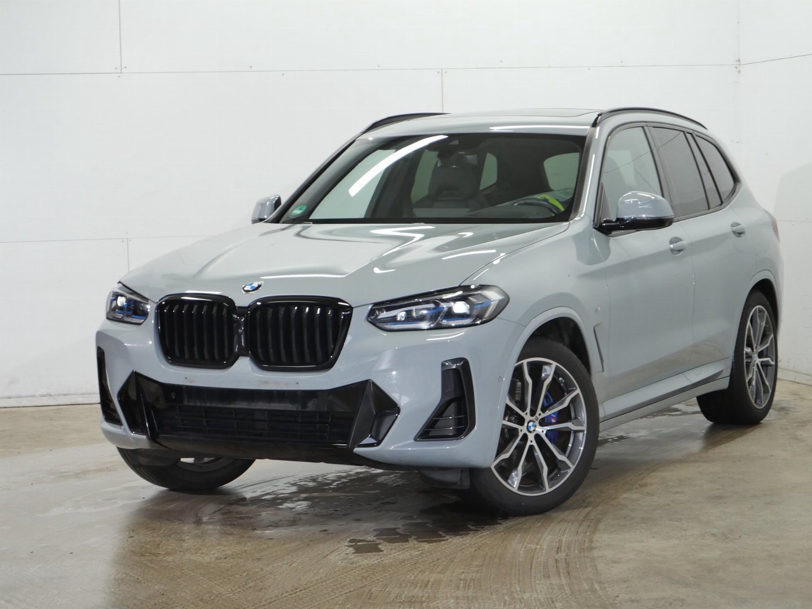 BMW X3 xDrive 30d M Sport AHK/LASER/HUD/PANO/STNDHZNG