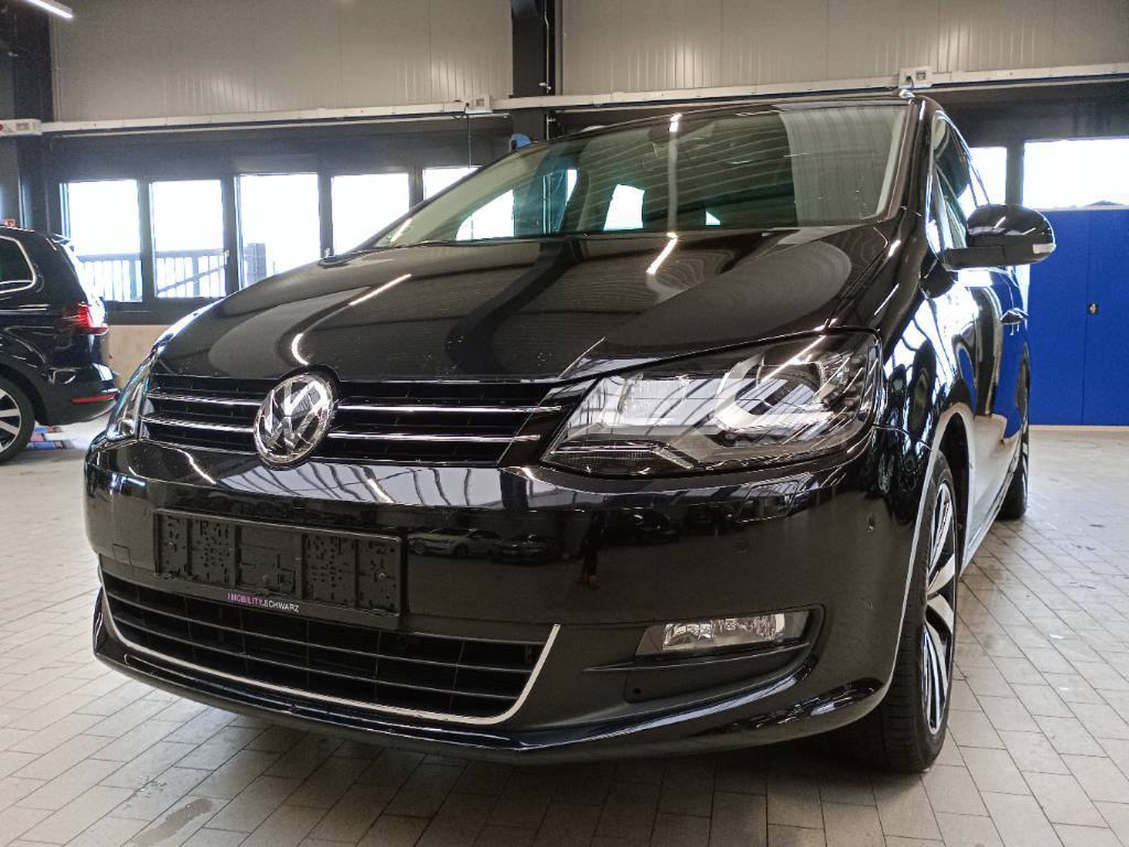 Volkswagen Sharan Comfortline SPORTPAKET/DYNAUDIO/AHK/PANO