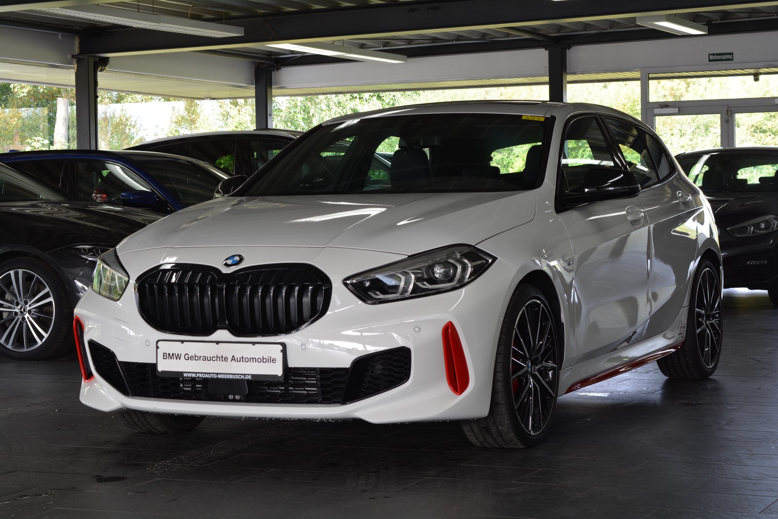 BMW 128 ti M Sport LED/HEAD-UP/PANORAMA/LEDER