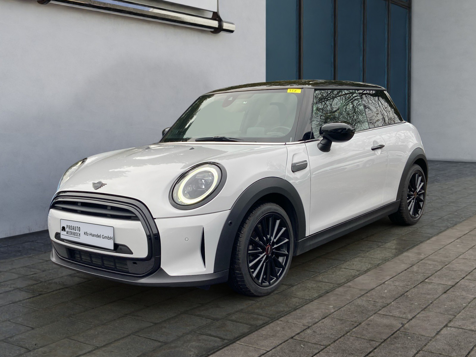 MINI COOPER HEADUP/H+K/ADAPTIVLED/COMFORT+/NAVI+