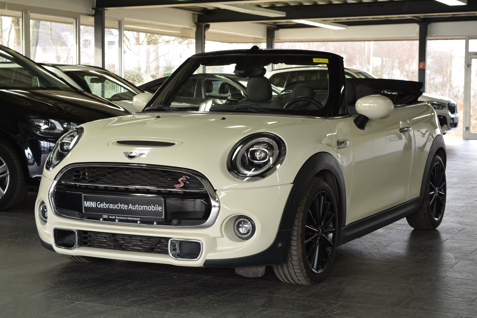 MINI Cooper S Cabrio HARMAN/NAVI/LED/SITZHZG/PDCVO+HI