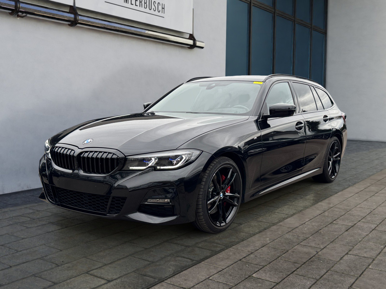 BMW 320i M Sport HEADUP/KOMFORTZUG/LASER/LEDER/19ZOLL