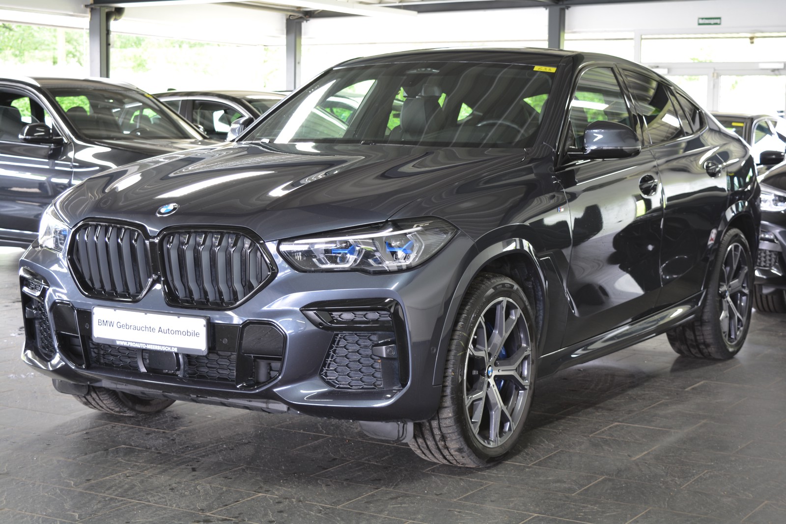 BMW X6 xDrive 30d M Sport AHK/LASER/ICONICGLOW/PANO