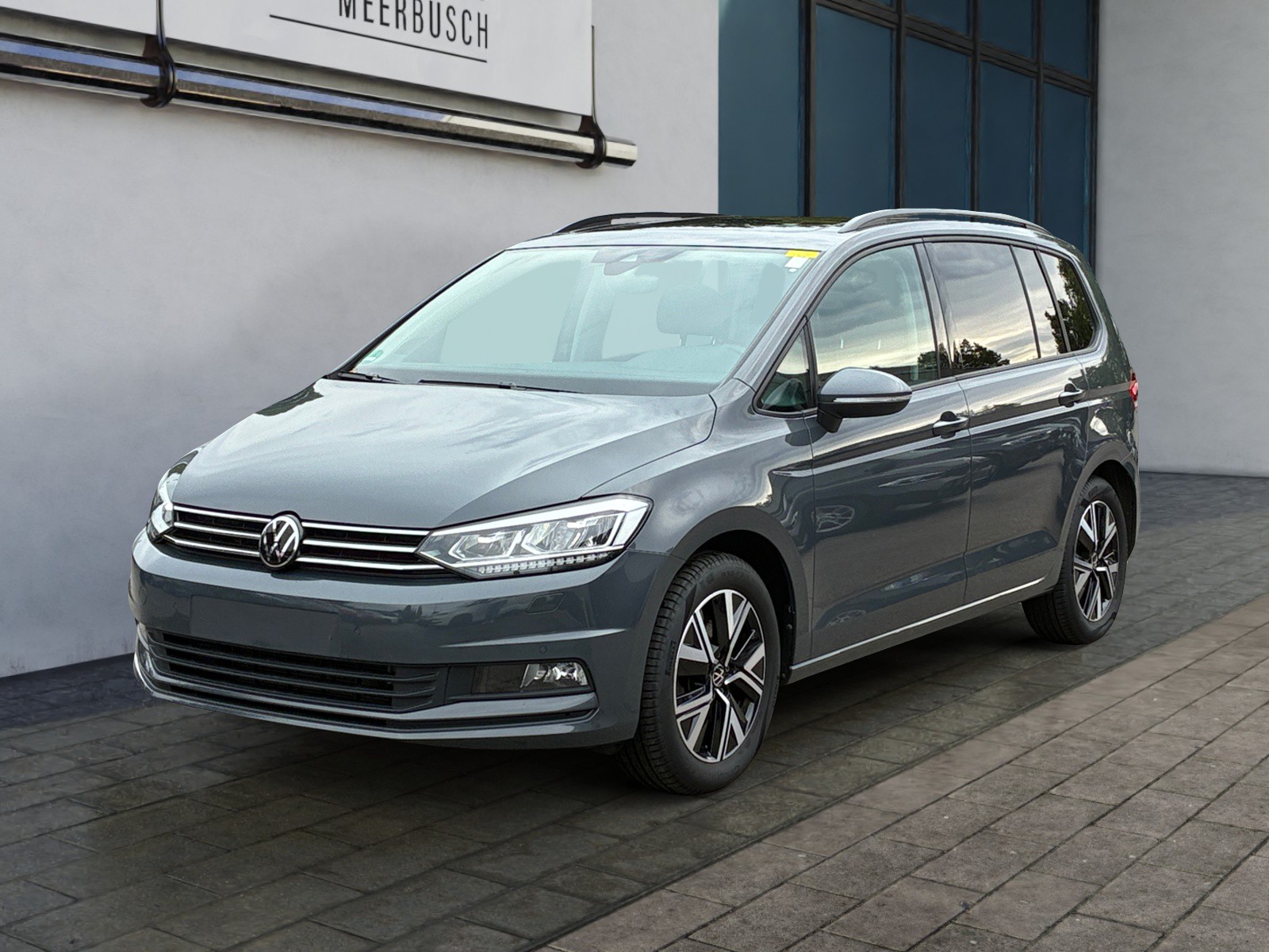 Volkswagen Touran Comfortline AHK/EASYOPEN/PANO/STNDHZNG/RFK