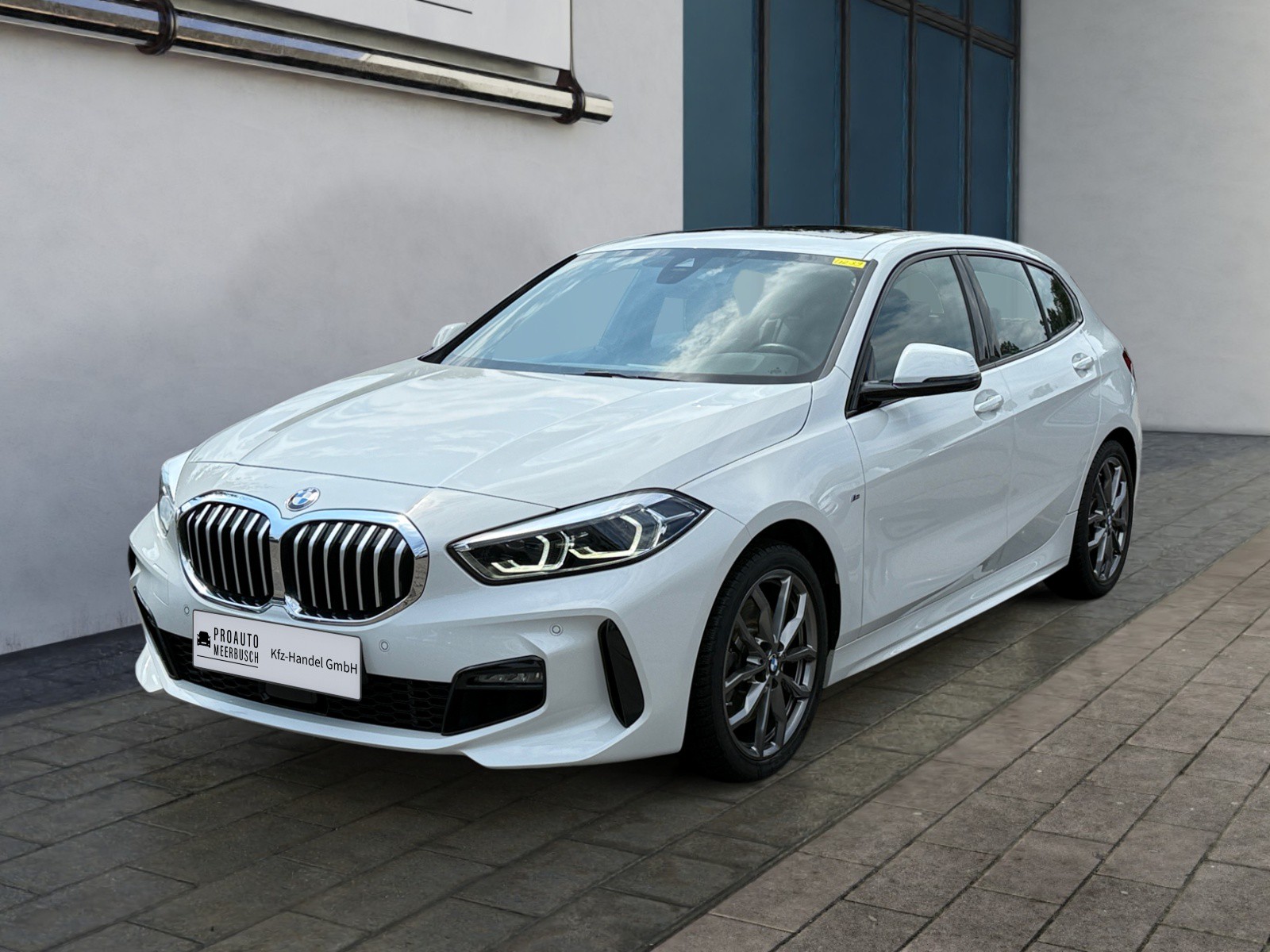 BMW 120i M Sport HIFI/PANO/COMFORT/LED/HIFI/CARPLAY