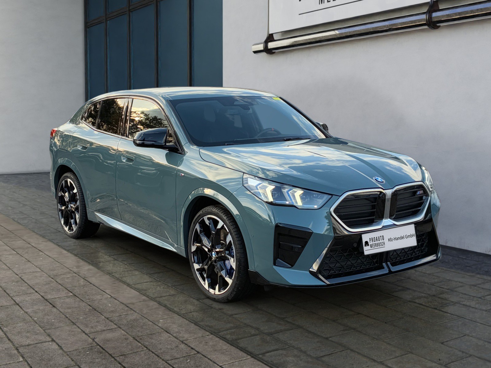 BMW X2 M35i xDrive ACC/ADAPTLED/HUD/MMRY/360°/KEYLESS