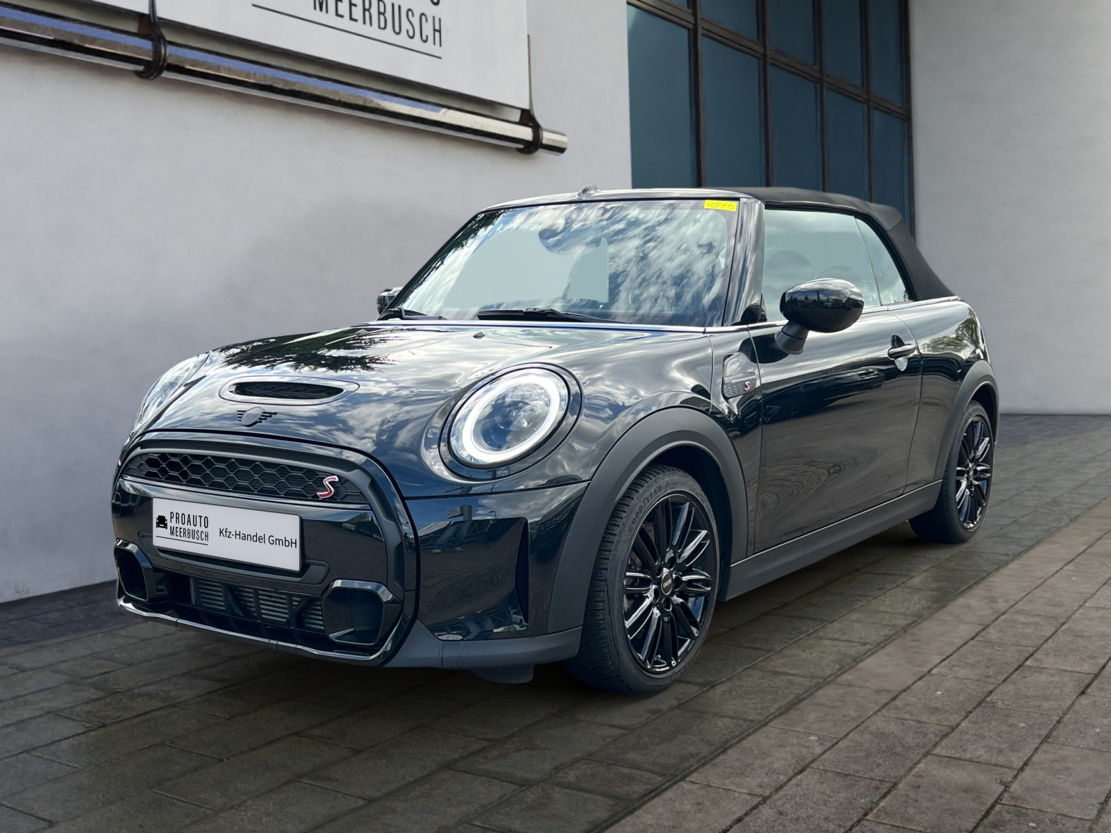 MINI Cooper S Cabrio RFK/CARPLAY/KMFRTZGNG/LED
