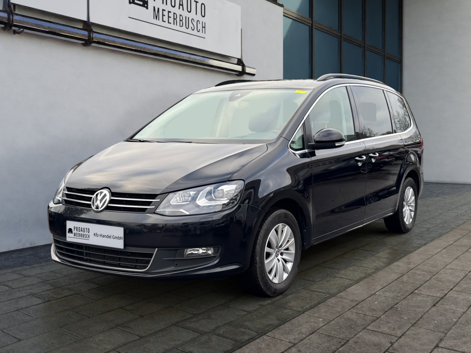 Volkswagen Sharan Comfortline AHK/ACC/EASYOPEN/PANO/STNDHZNG