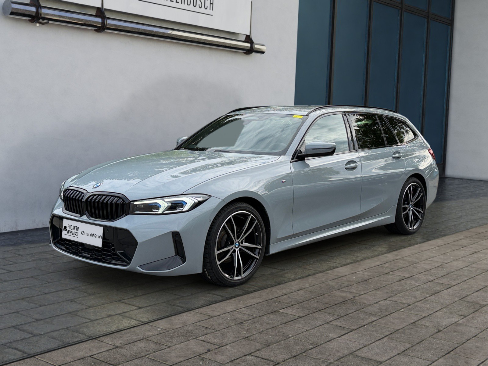 BMW 320d xDrive M Sport AHK/ADAPTLED/STNDHZNG/HEADUP