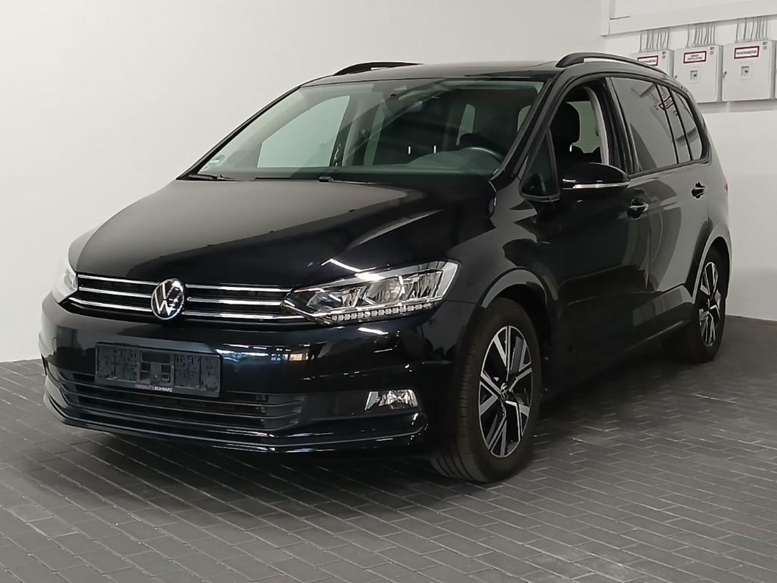 Volkswagen Touran Comfortline PANORAMA/MASSAGE/STNDHZNG/RFK