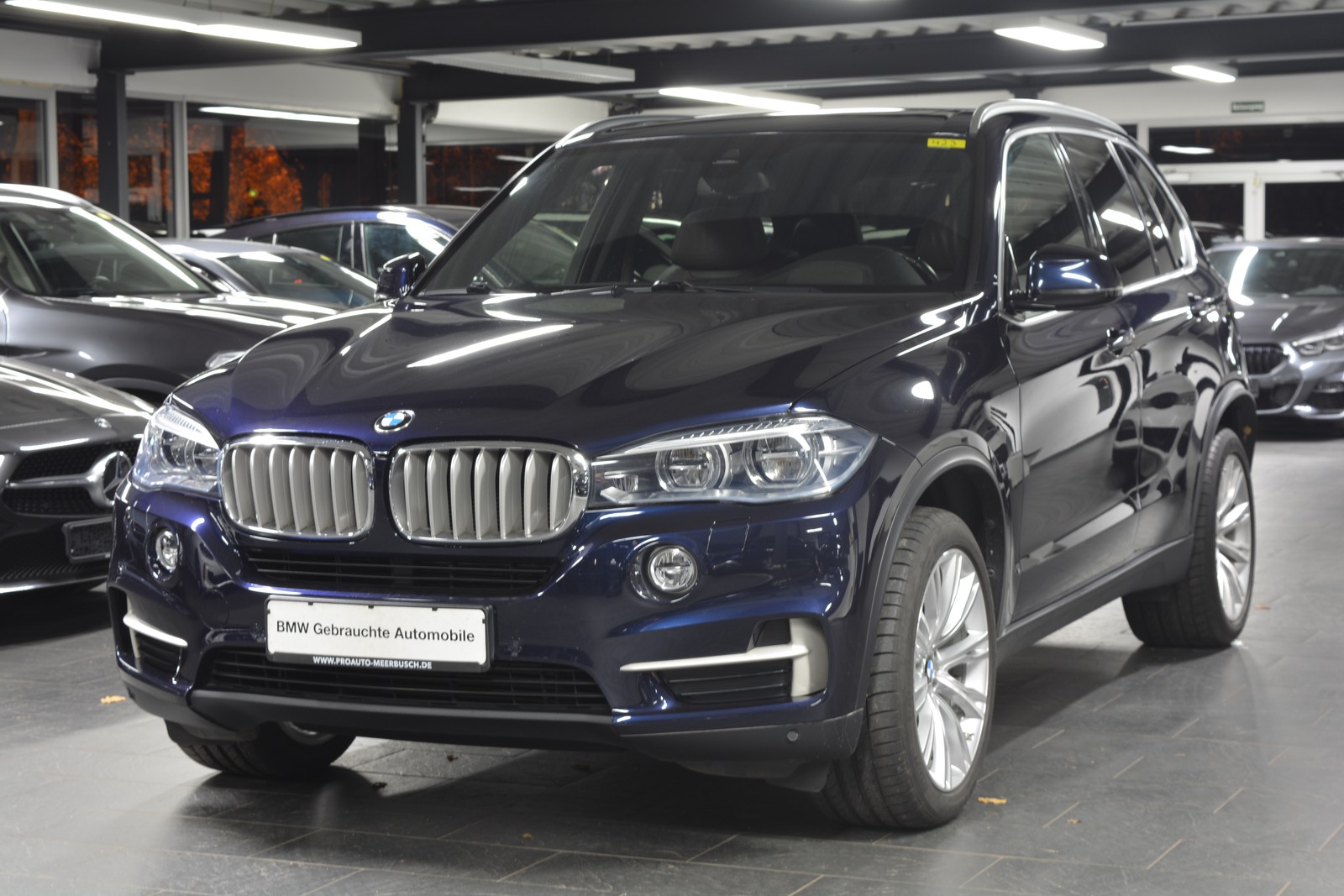BMW X5 xDrive40d AHK/HEAD-UP/PANORAMA/LEDER