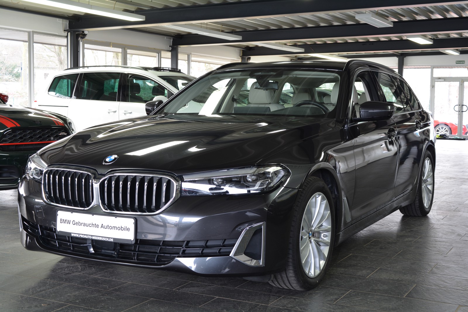 BMW 530d xDrive Luxury Line PANORAMA/DRVINGASSISTANTPROF/MEMORY/KAMERA