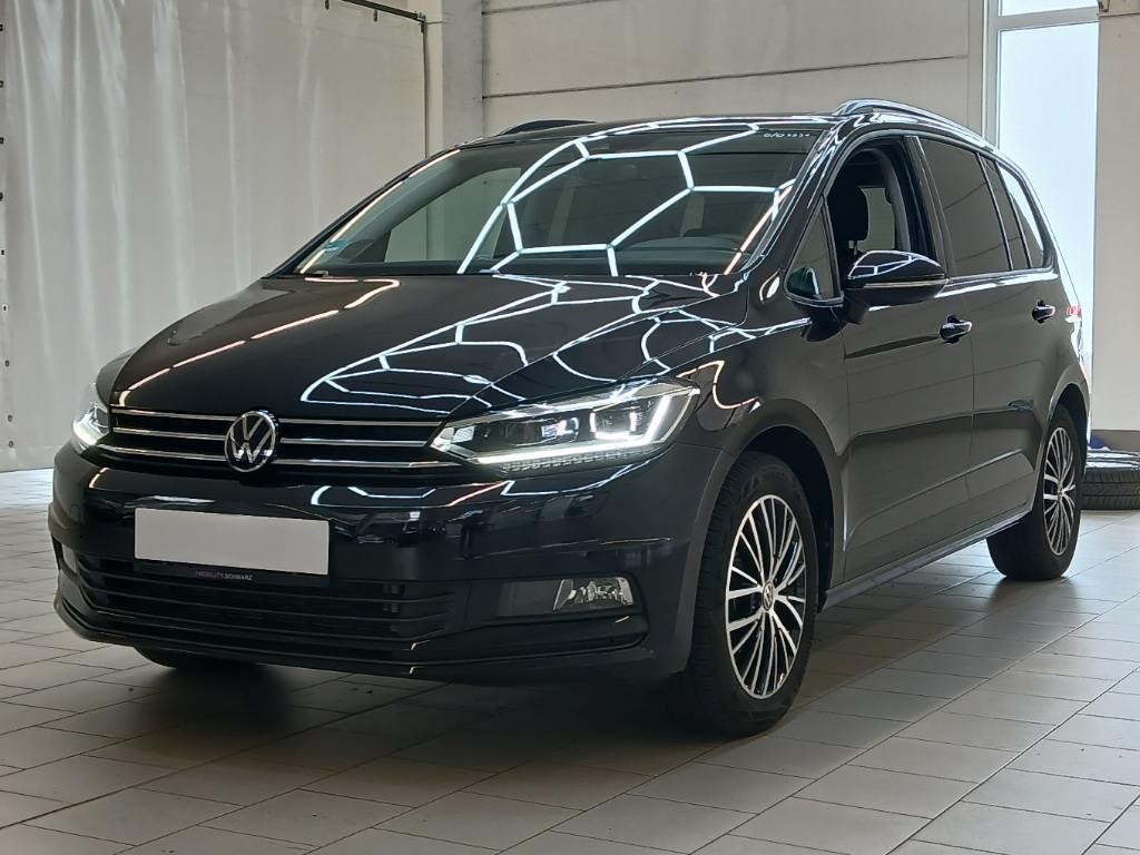 Volkswagen Touran Comfortline MASSAGE/EASYOPEN/AHK/PANORAMA