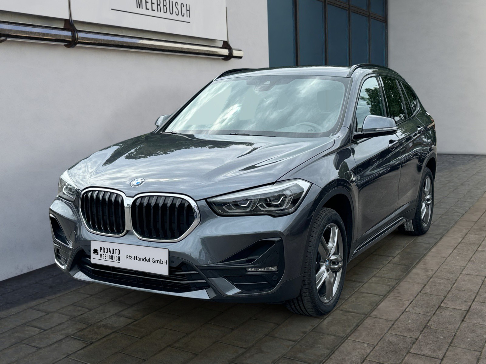 BMW X1 sDrive 20d Sport Line KOMFORTZUG/LEDER/KAMERA