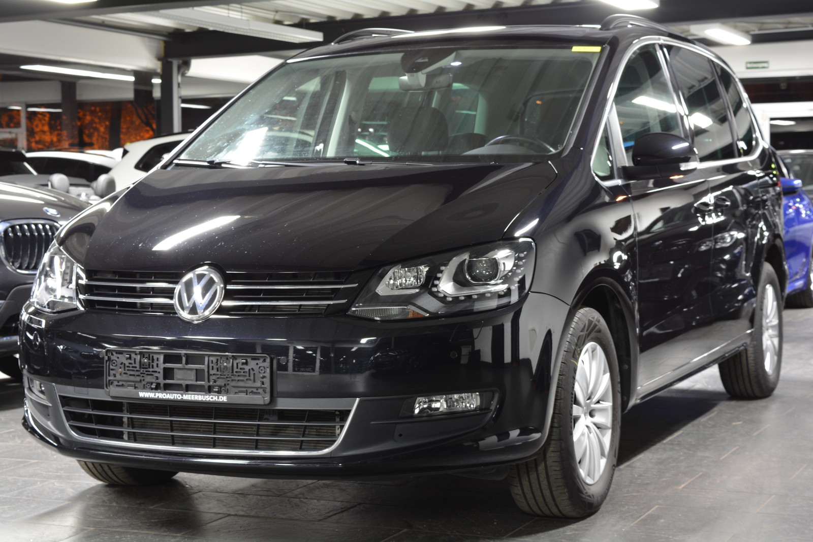 Volkswagen Sharan Comfortline BMT/Start-Stopp 7-SITZER ACC/PANORAMA/EASY OPEN