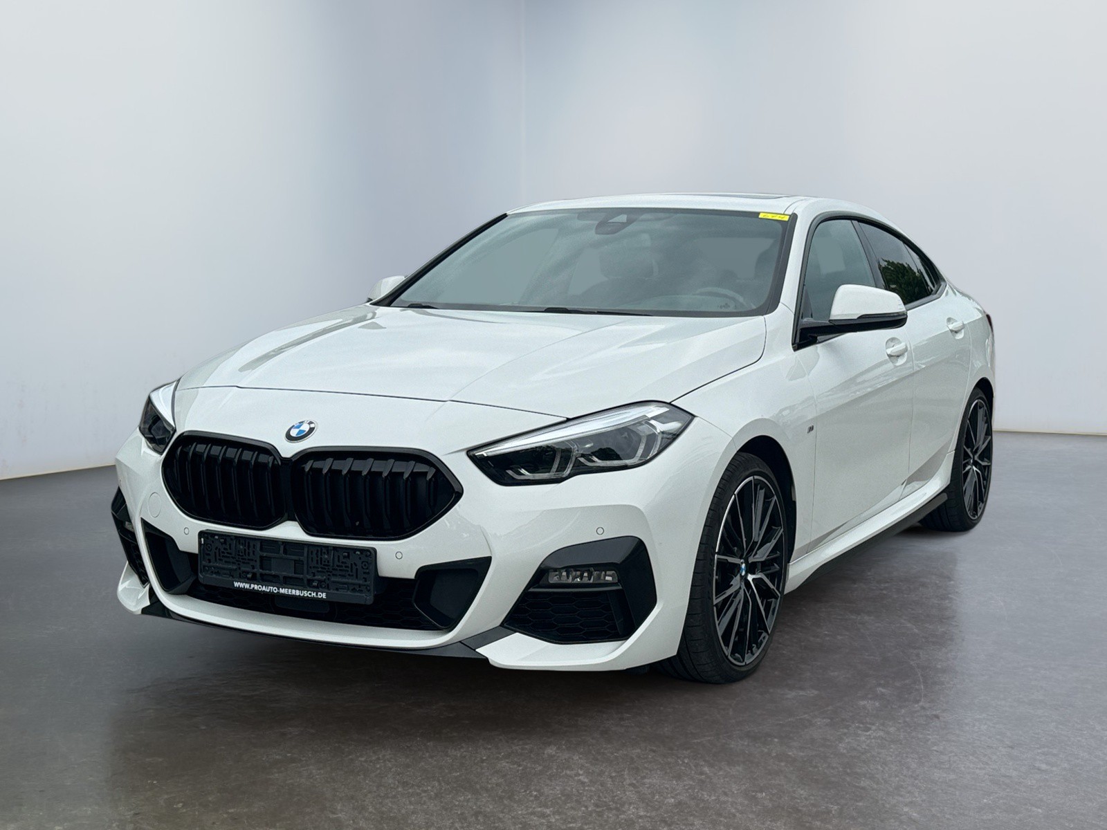 BMW 218i Gran Coupe M SPORT PANORAMA/HEADUP/19ZOLL