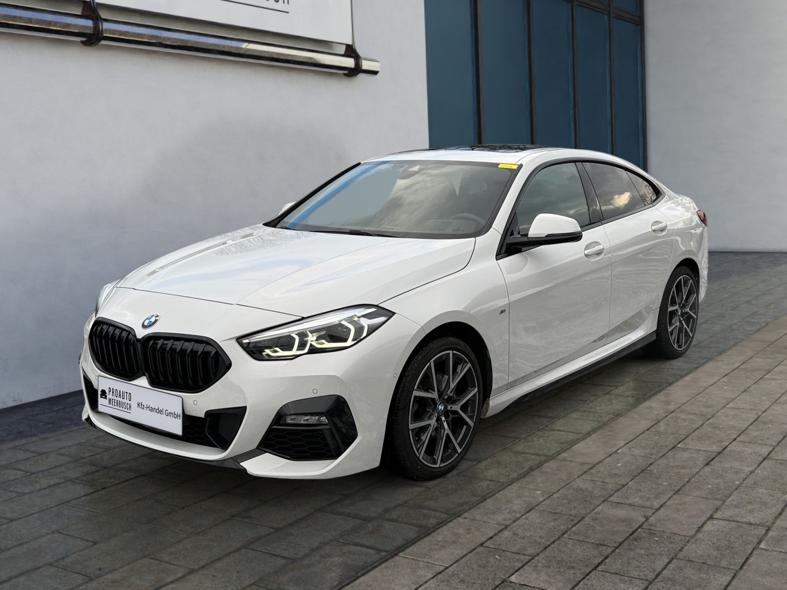 BMW 218i Gran Coupe M Sport ACC/ADAPTLD/HUD/MMRY/PANO