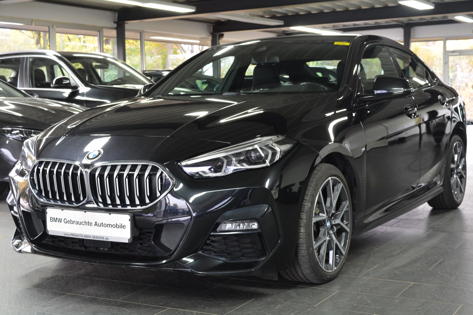 BMW 218i Gran Coupé M SPORT/APPLE-CARPLAY/LED