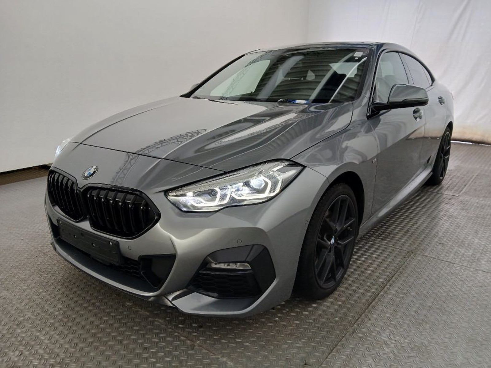BMW 218i Gran Coupe M Sport AHK/PANO/ADAPTLED/H&K/ACC