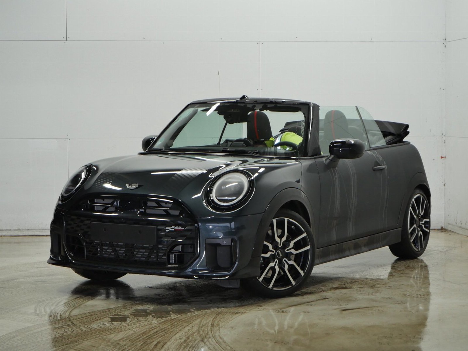 MINI Cooper S Cabrio JOHN COOPER WORKS TRIM MASSAGE