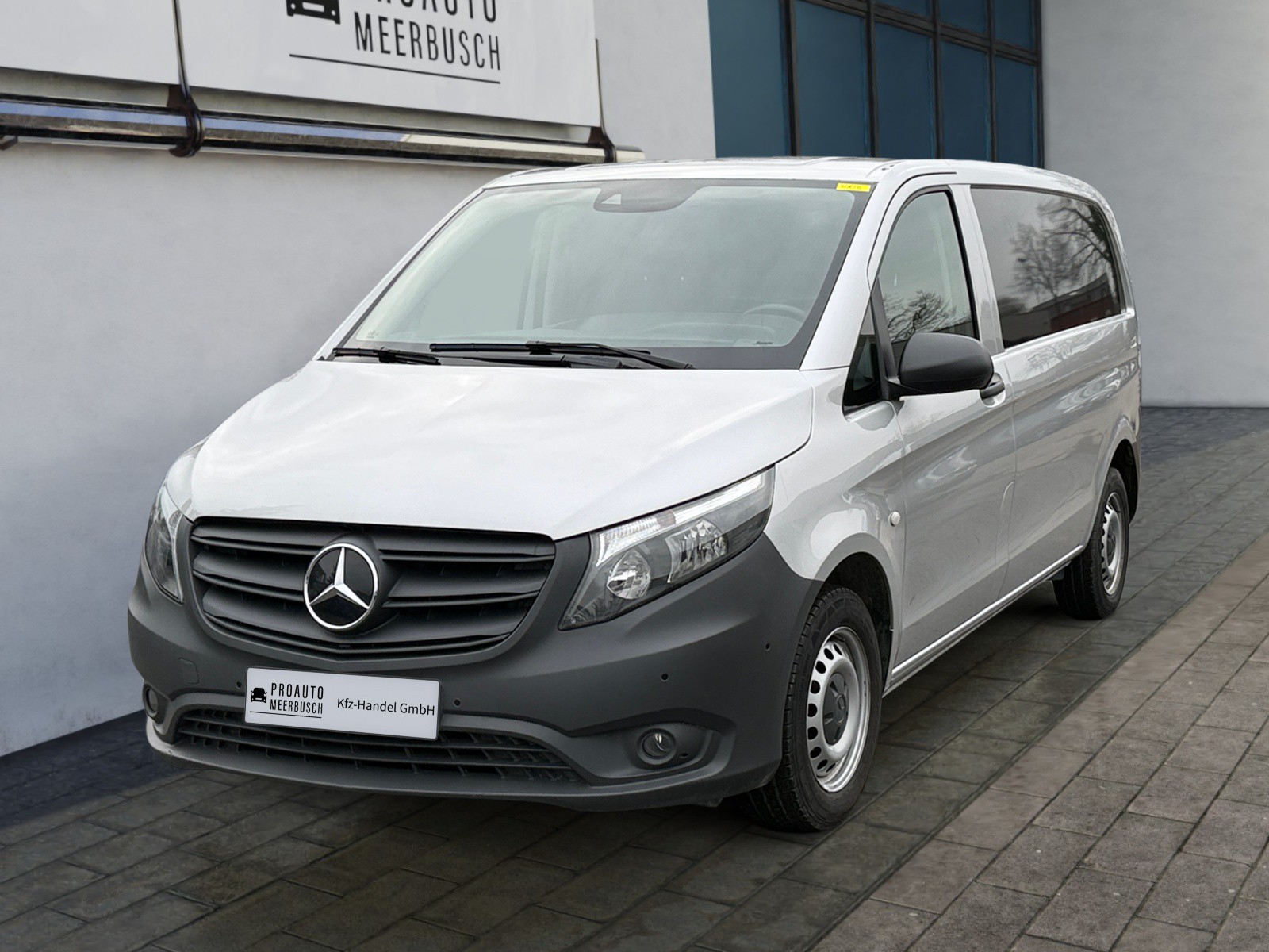 Mercedes-Benz 114 CDI Kompakt HA Aut. BASE NAVI/RFK/TOTWINKEL