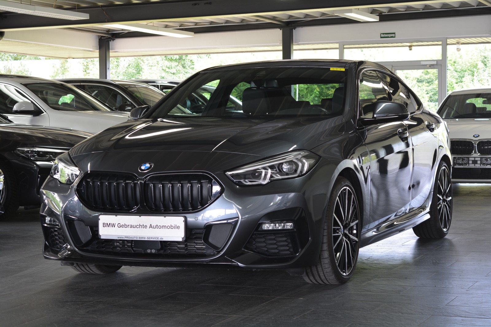 BMW 218i Gran Coupé M Sport HEAD-UP/GLASDACH/APPLE CARPLAY