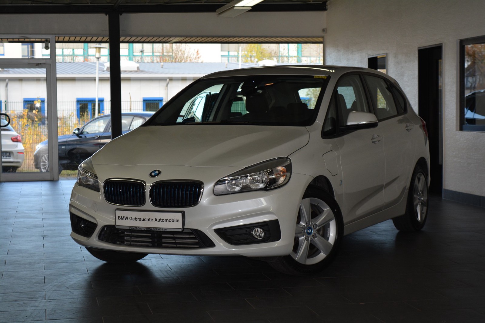 BMW 225 Active Tourer xe iPerformance/HUD