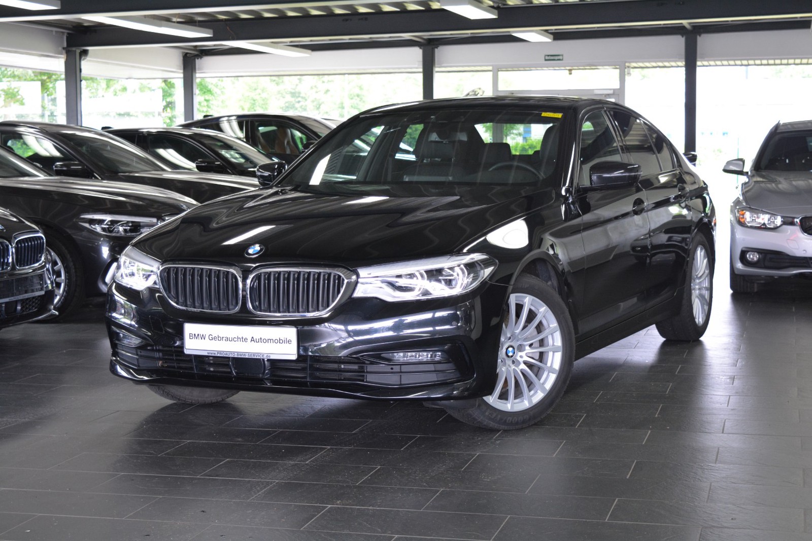 BMW 520i Sport Line HUD/RFK/GSD/LED/Leder