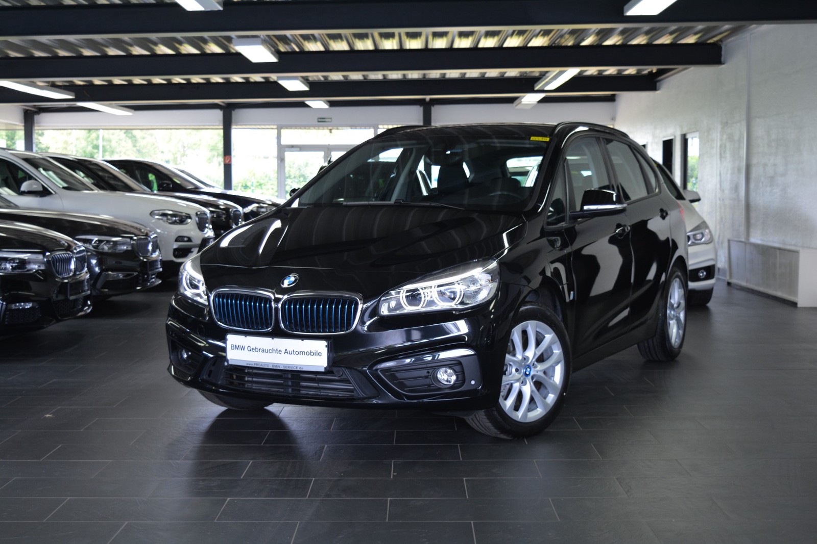 BMW 225 Active Tourer xe iPerformance LED/NAVI/PARKASSISTENT/SITZHEIZUNG