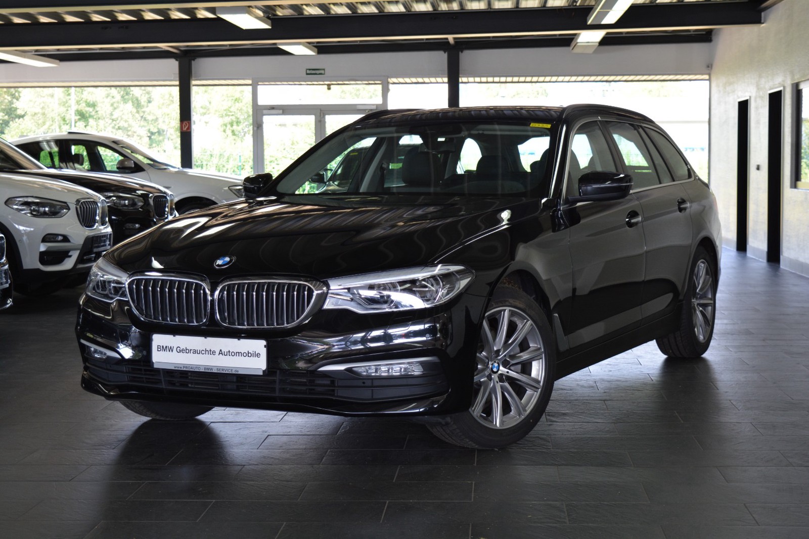 BMW 520d Touring/TV/Standheizung/HUD/LED