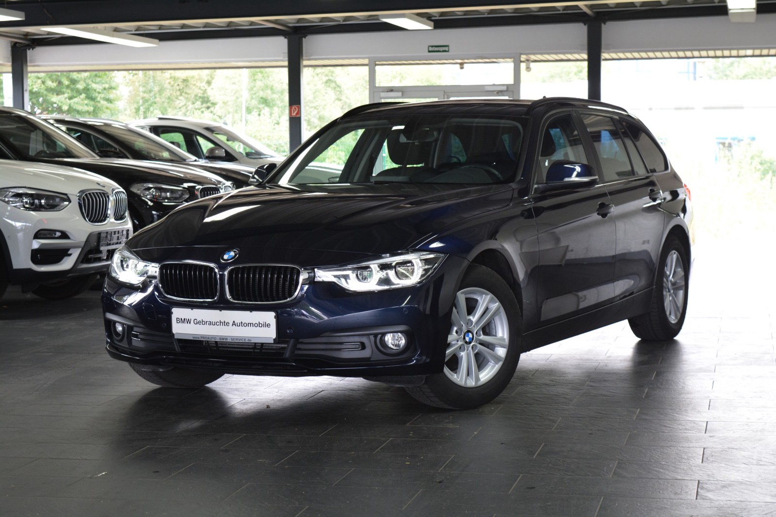BMW 318d Touring Aut. LED/NAVI PROF/SITZHEIZUNG/PDC