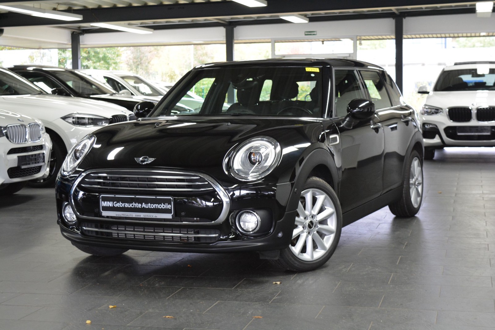 MINI Clubman Aut. Cooper LED/NAVI/HARMAN-KARDON/PARKASSISTENT