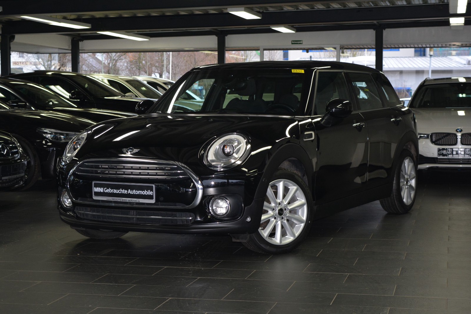 MINI Mini D Clubman Cooper Aut. LED/NAVI/PARKASSISTENT/TEMPOMAT