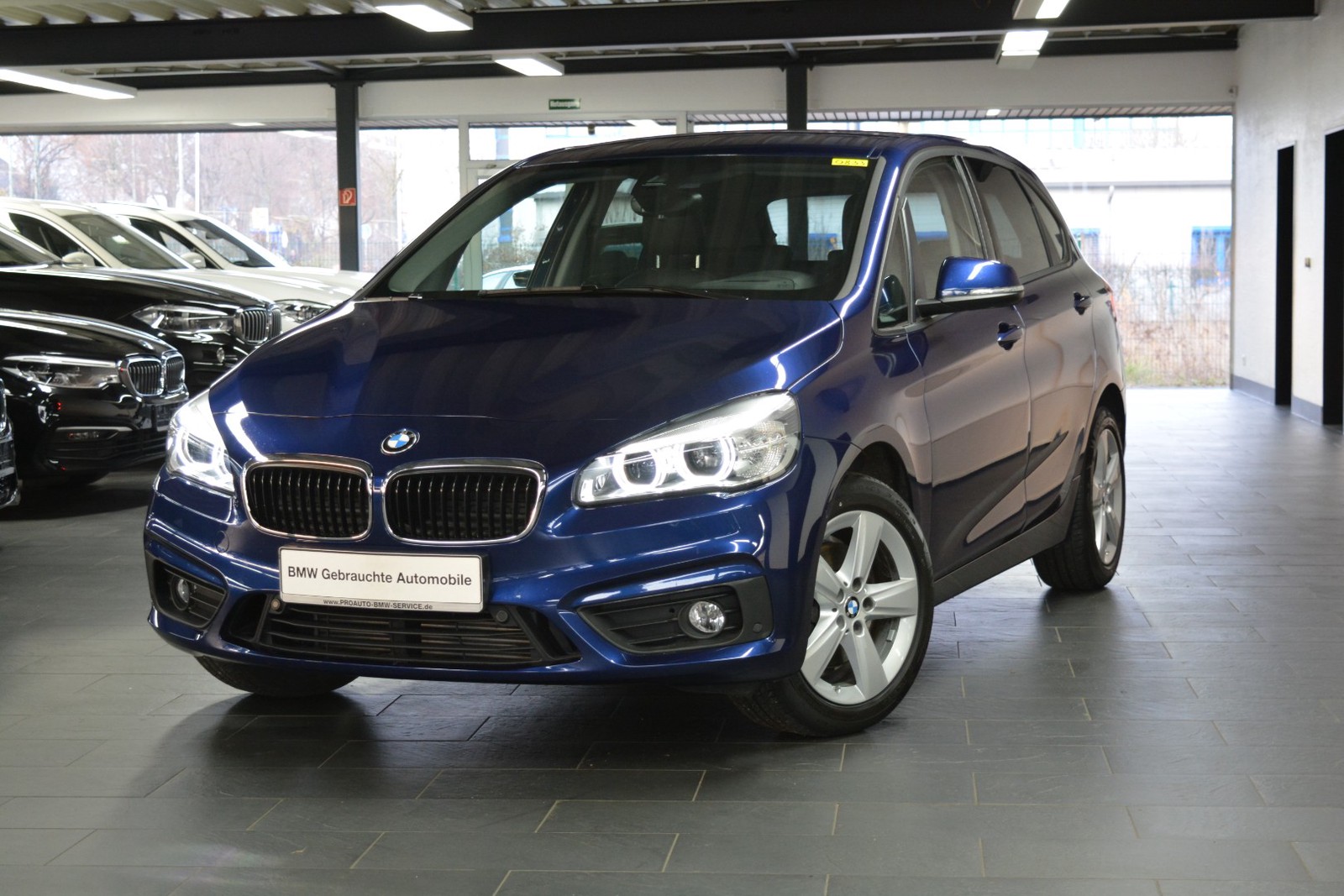 BMW 220 Active Tourer 220d xDrive Active Tourer Aut. Advantage ...