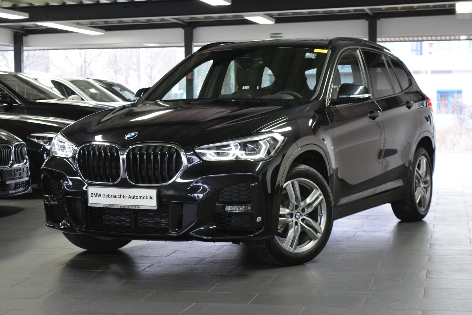 BMW X1 sDrive18i M Sport FACELIFT/AHK/PANORAMA/LED