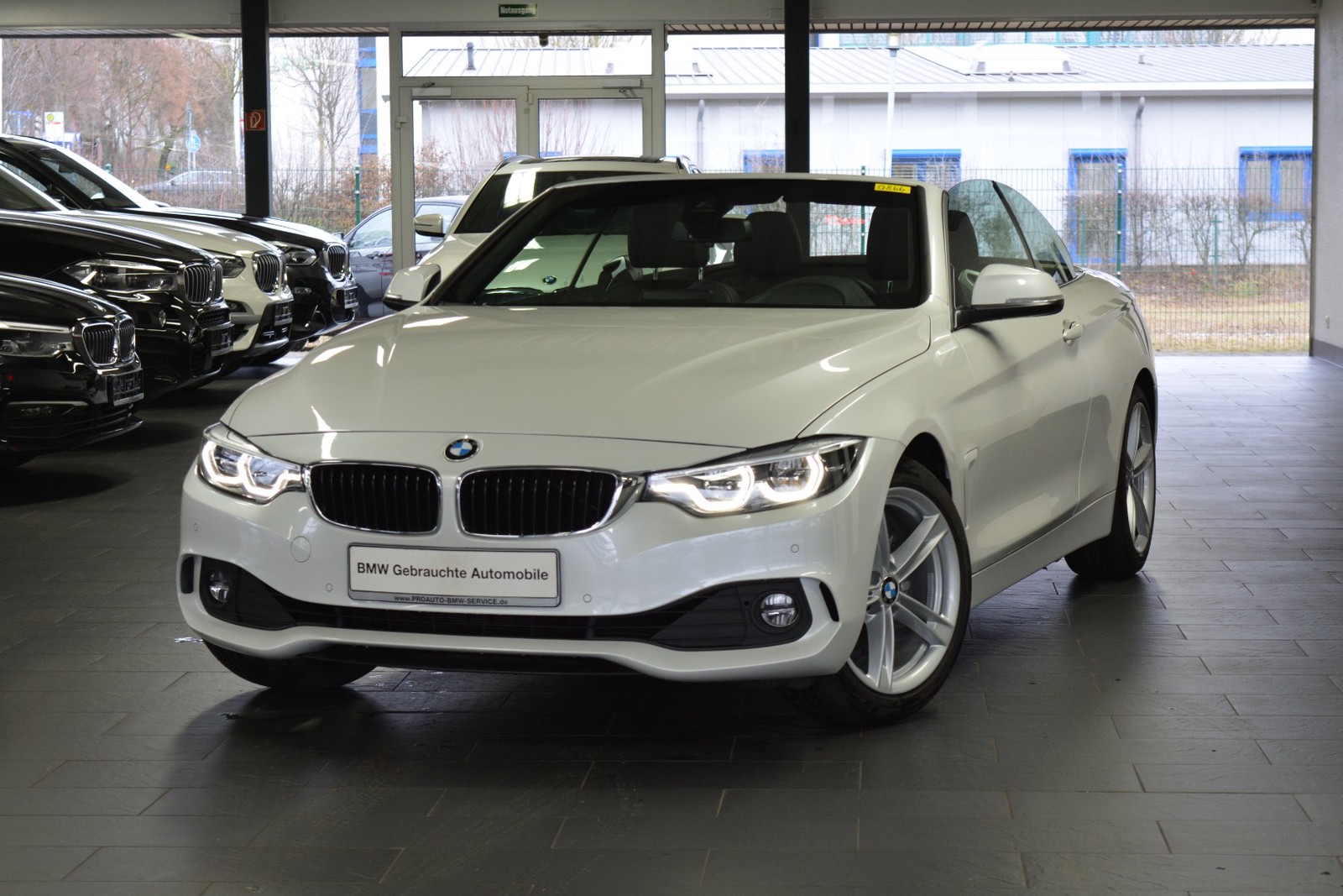 BMW 420i Advantage Cabrio/LEDER/LED/6d-Temp