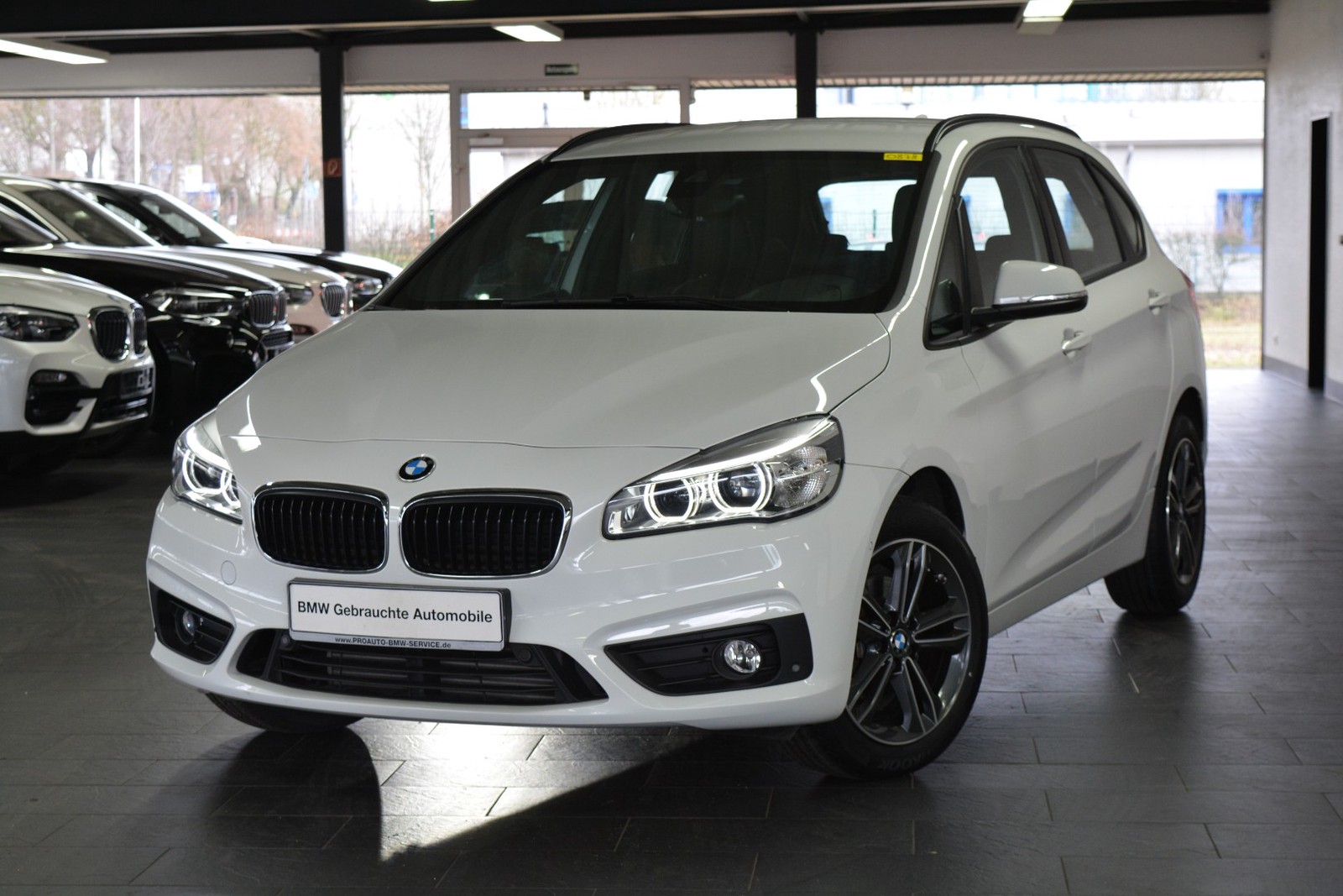 BMW 218d Active Tourer Aut. LED/NAVI/LEDER/HIFI