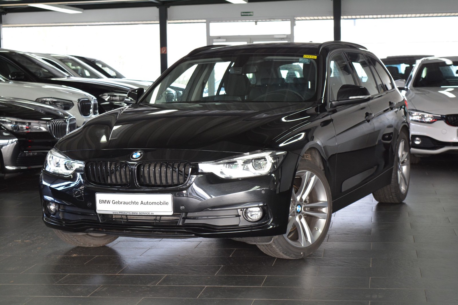 BMW 320d xDrive Sport Line Shadow Touring/Leder/LED/PDC