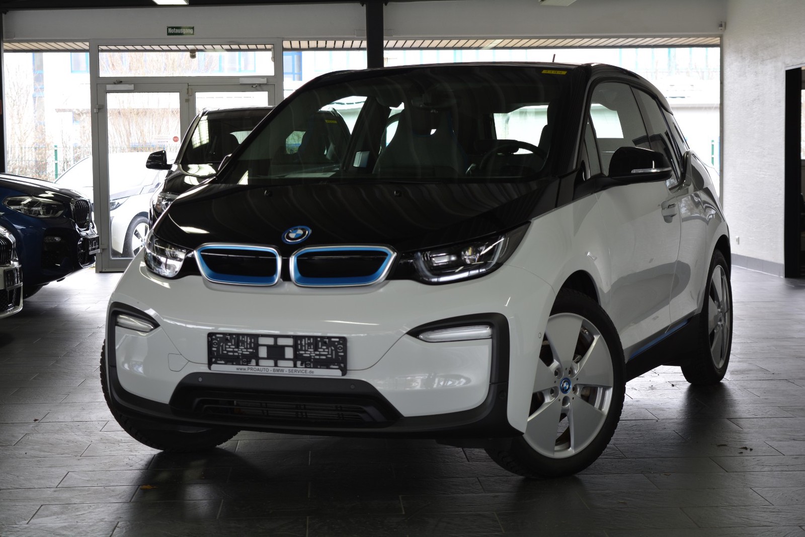 BMW i3 eDrive 94 AH LED/NAVI/KAMERA/SCHNELLLADEN