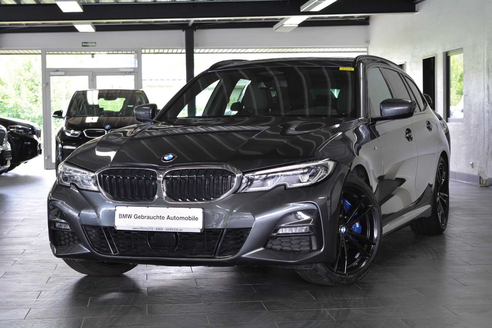 BMW 330 d M Sport Touring/LEDER/HuD/RFK/PANORAMA